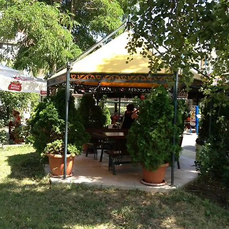 Pliska 酒店